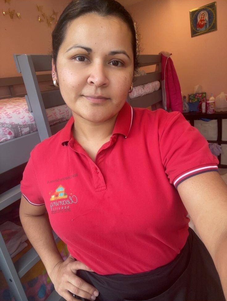 Ilda in uniform after a cleaning